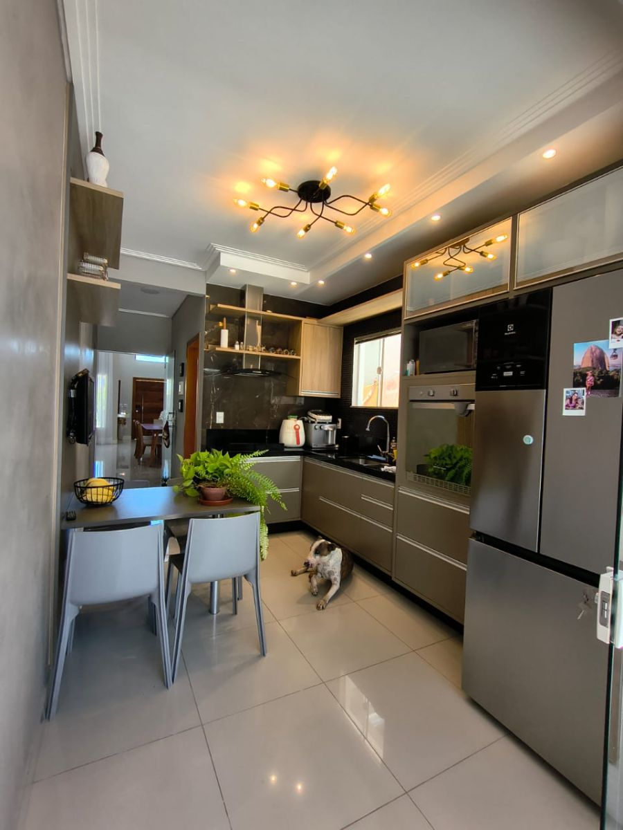 Casa, 3 quartos, 211 m² - Foto 12