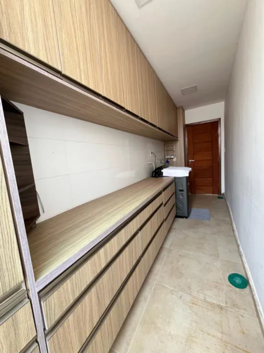 Casa, 3 quartos, 151 m² - Foto 2