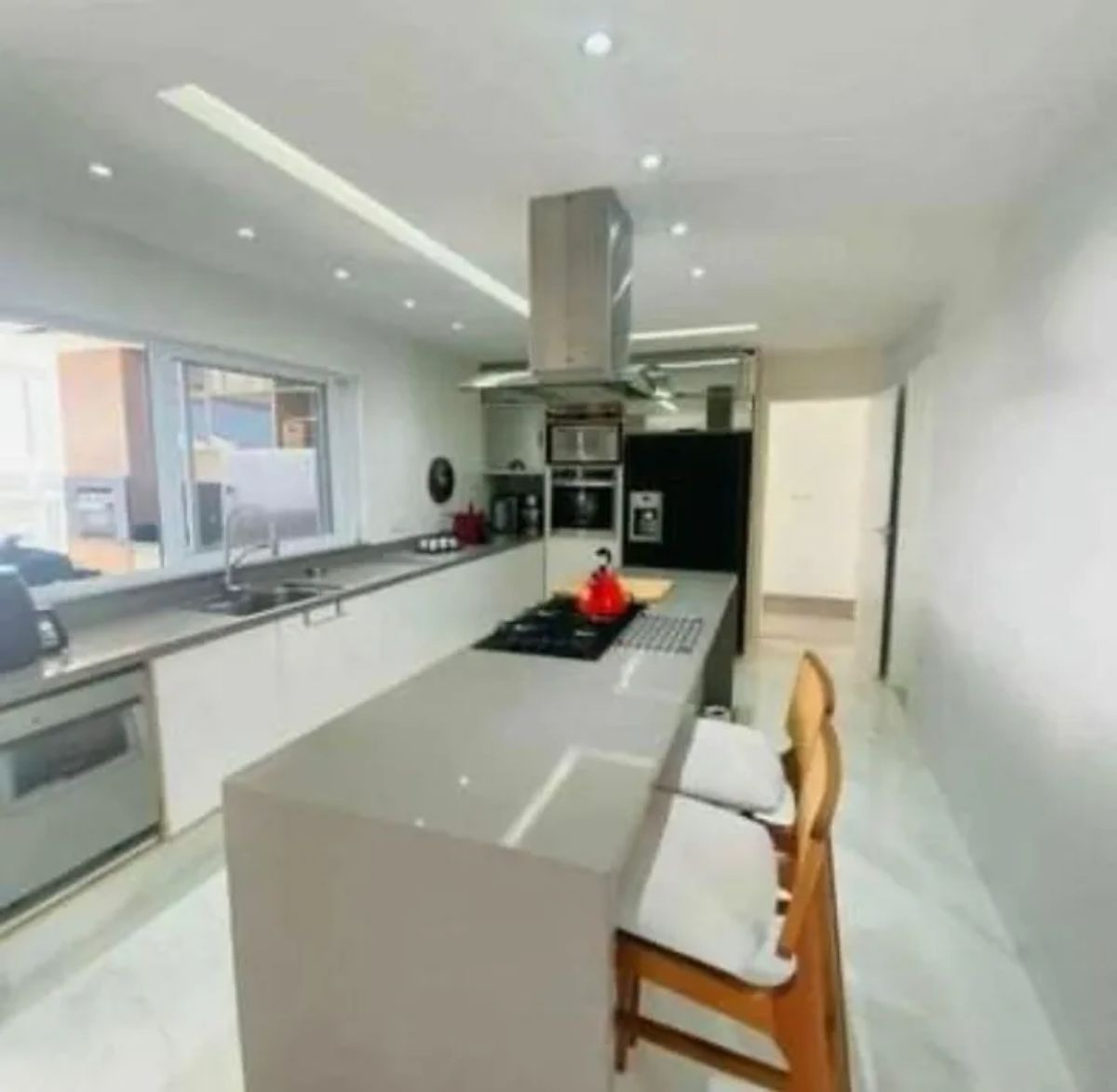 Casa, 3 quartos, 318 m² - Foto 5