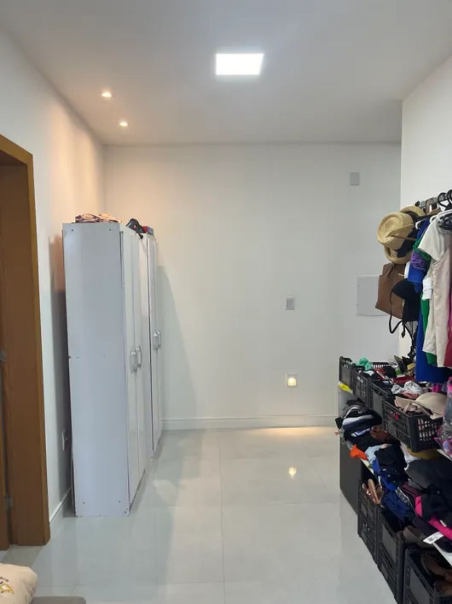 Casa, 4 quartos, 240 m² - Foto 5