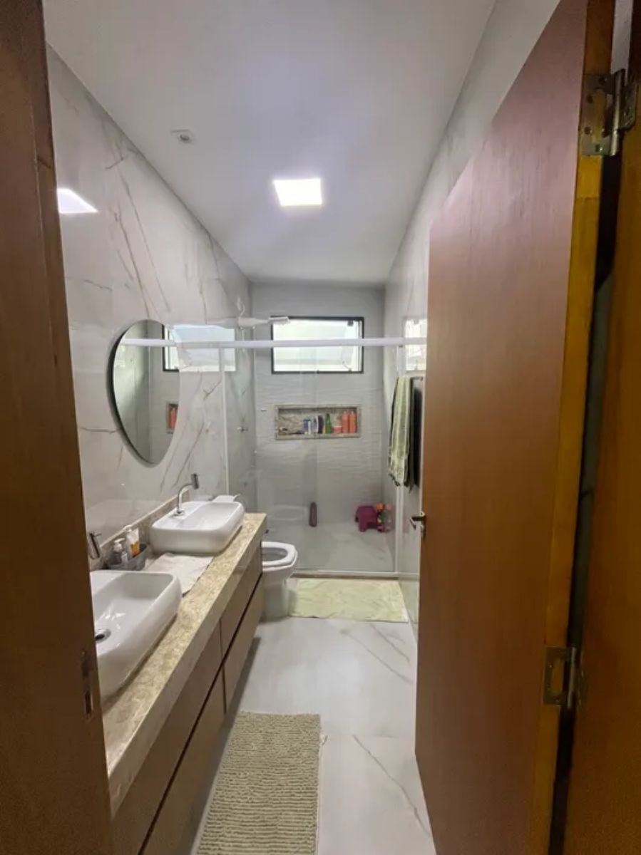 Casa, 4 quartos, 240 m² - Foto 13