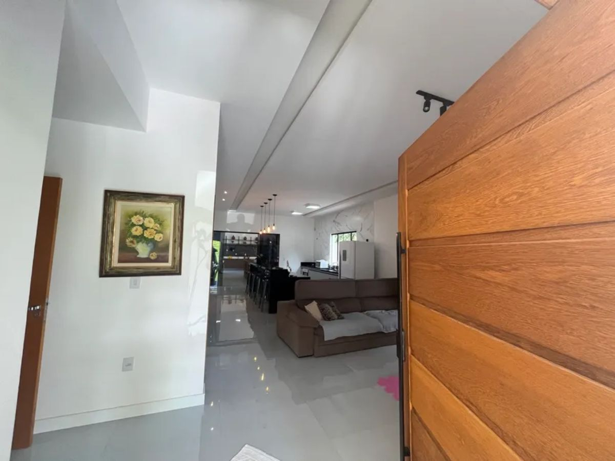 Casa, 4 quartos, 240 m² - Foto 18
