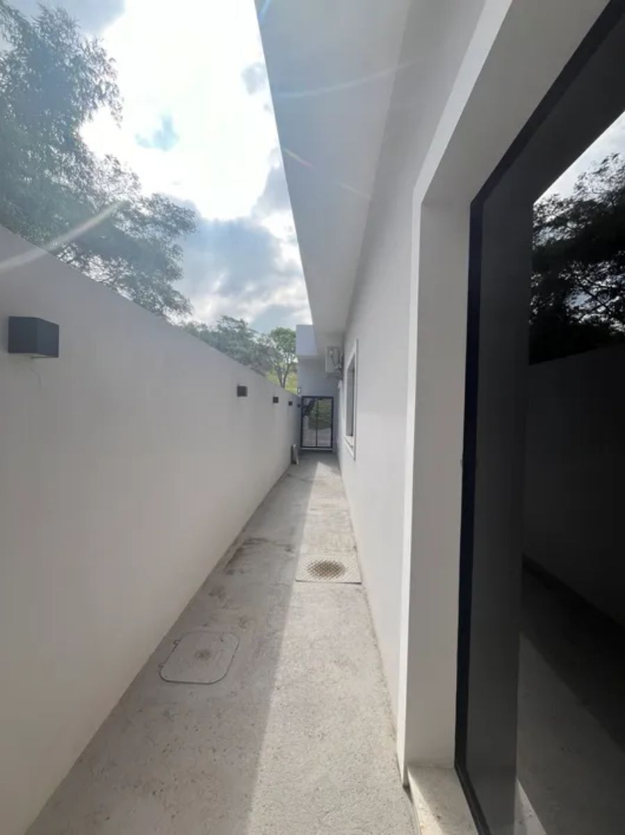 Casa, 4 quartos, 240 m² - Foto 25