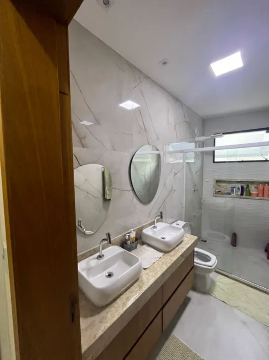Casa, 4 quartos, 240 m² - Foto 3