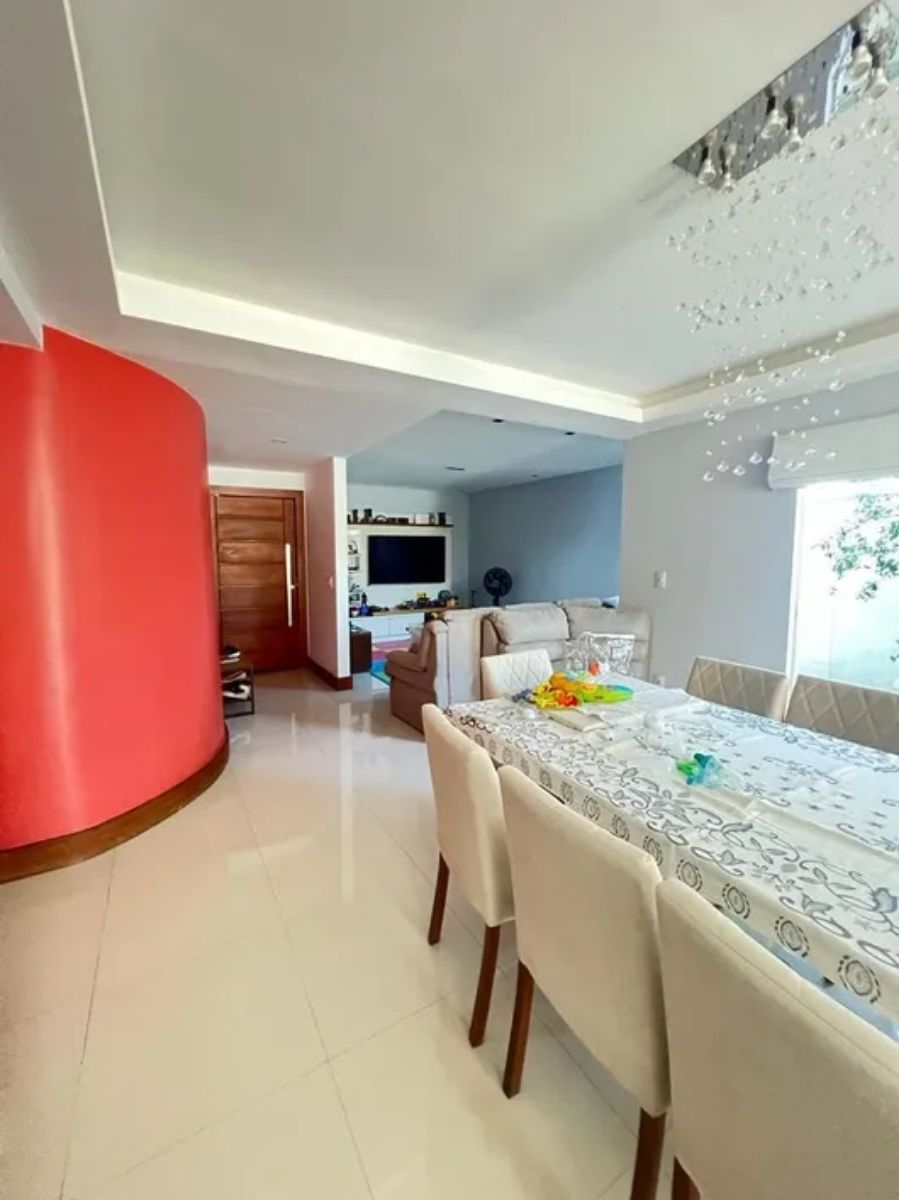 Casa, 5 quartos, 273 m² - Foto 4