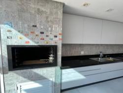 Casa para Venda em Macaé - 2