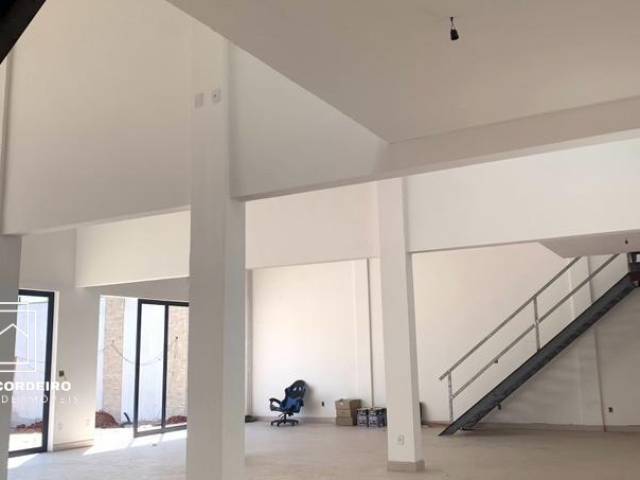 Sala para Venda em Rio das Ostras - 4