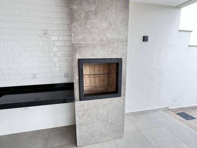 Casa para Venda em Macaé - 4