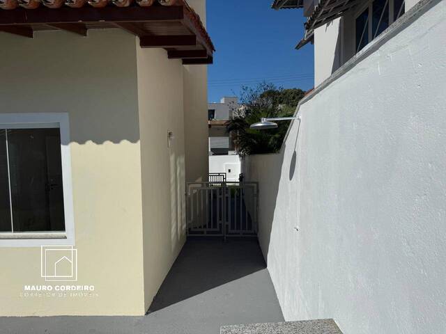 Casa para Venda em Macaé - 5