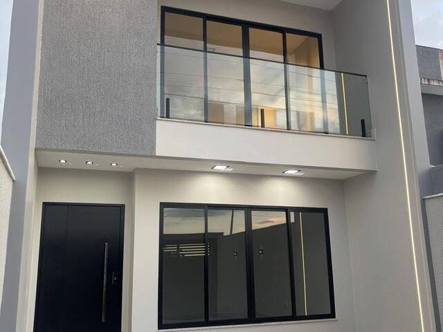 #22 6527 - Casa para Venda em Macaé - RJ - 2