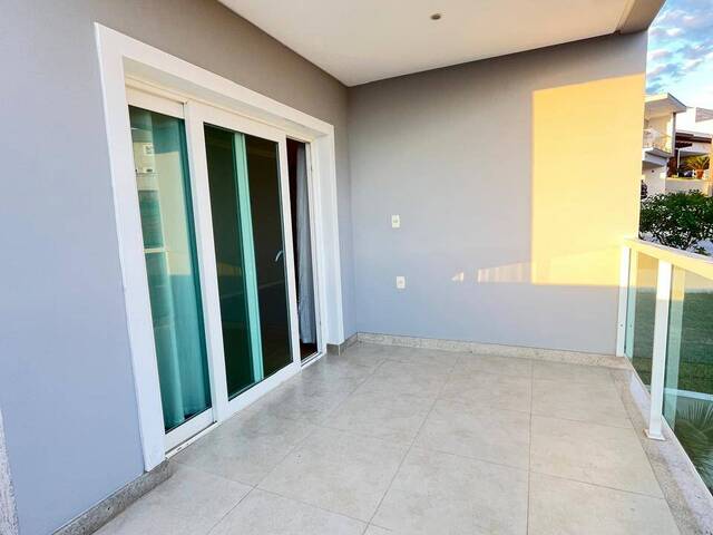 Casa para Venda em Macaé - 4