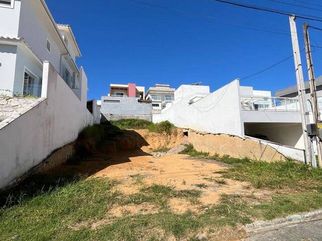 Área para Venda em Macaé - 2