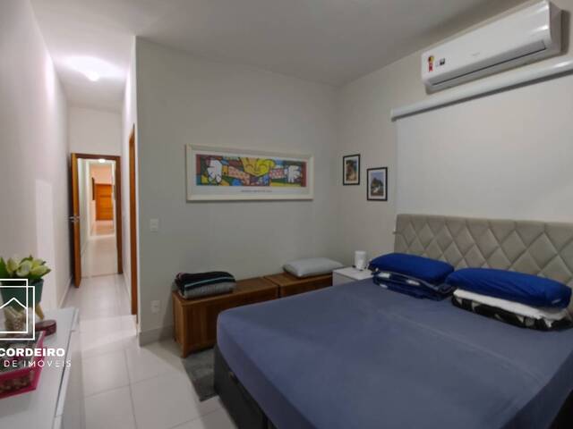 Casa para Venda em Macaé - 3