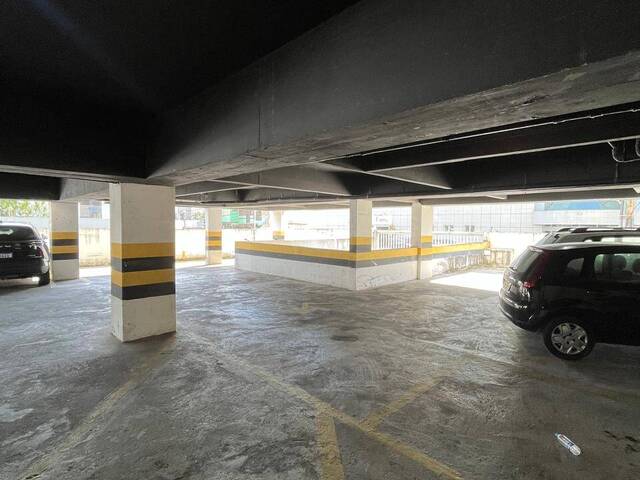 Apartamento para Venda em Macaé - 4