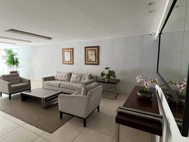 Apartamento para Venda em Macaé - 3