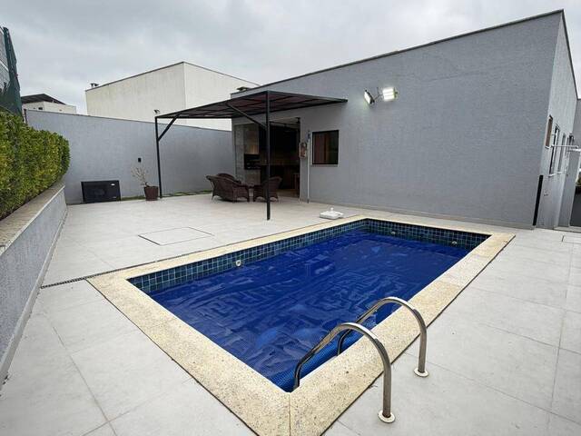 Casa para Venda em Rio das Ostras - 2