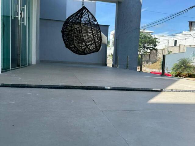 Casa para Venda em Macaé - 3