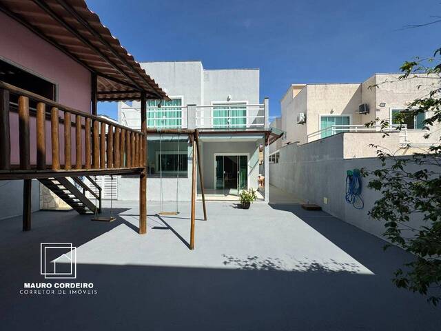Casa para Venda em Macaé - 2