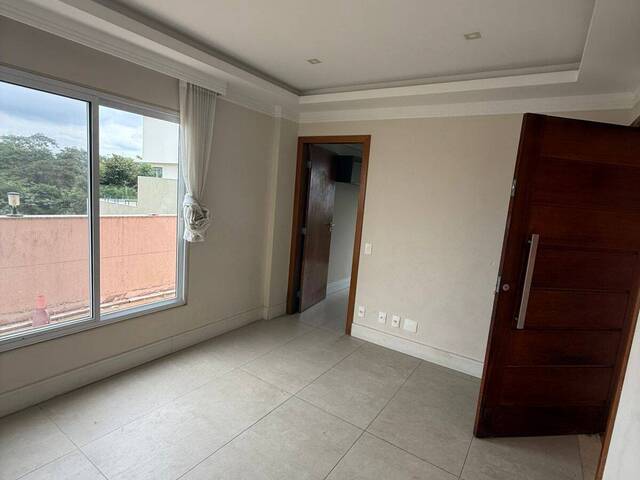 Casa para Locação em Macaé - 5