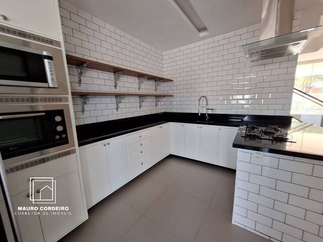 Casa para Venda em Macaé - 3