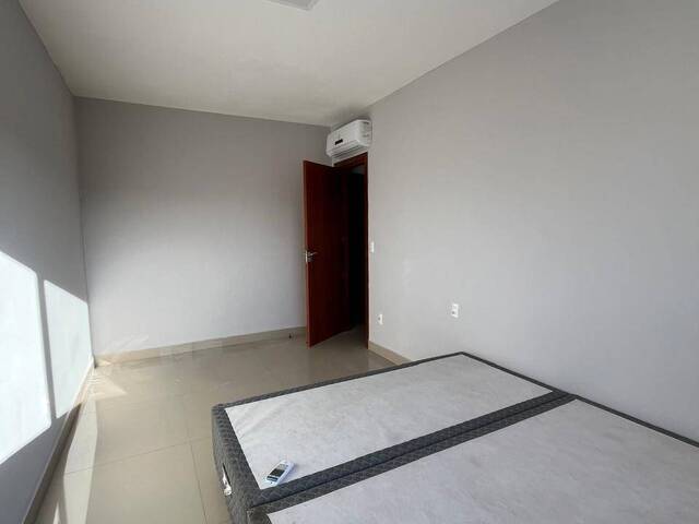 Casa para Venda em Macaé - 5