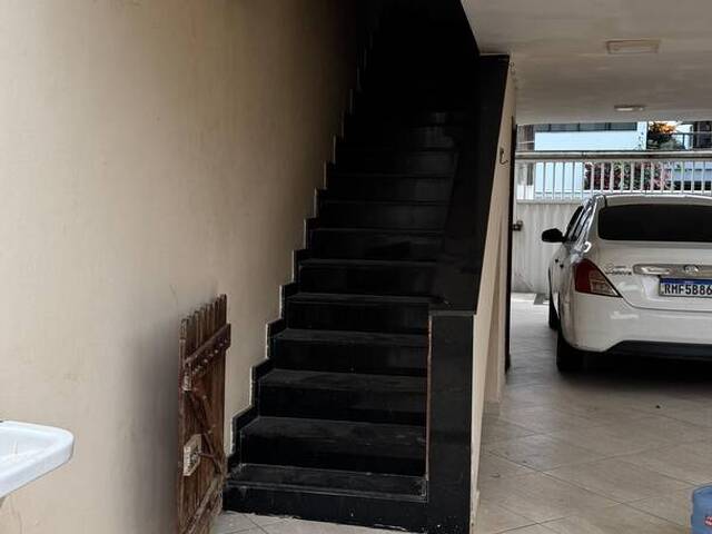 Casa para Venda em Macaé - 3