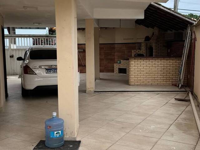 Casa para Venda em Macaé - 2