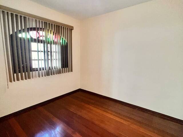 Casa para Venda em Macaé - 4