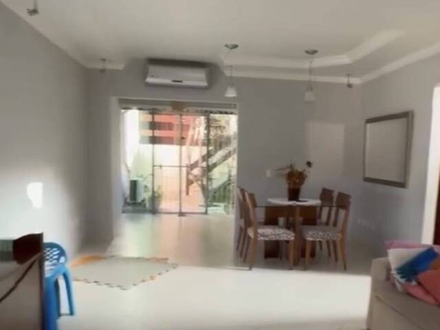 #22 4077 - Casa para Venda em Macaé - RJ - 1