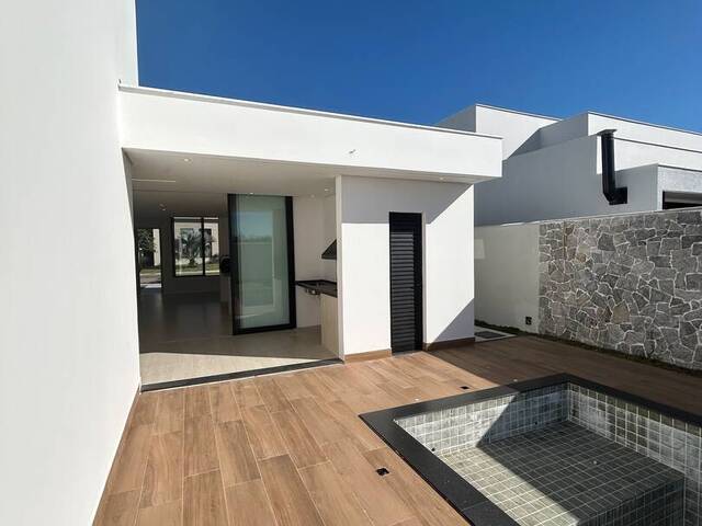 #22-7269 - Casa para Venda em Rio das Ostras - RJ - 3