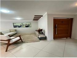 Casa para Venda em Macaé - 5