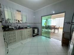 Casa para Venda em Macaé - 2