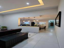 Casa para Venda em Macaé - 5