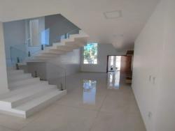 Casa para Venda em Macaé - 3