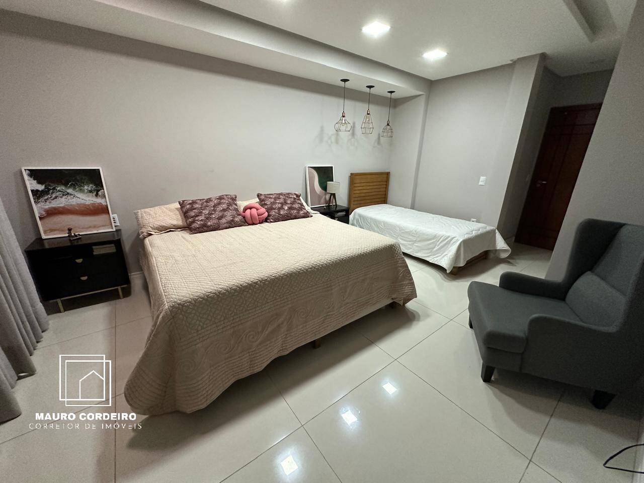 Casa, 4 quartos, 315 m² - Foto 13