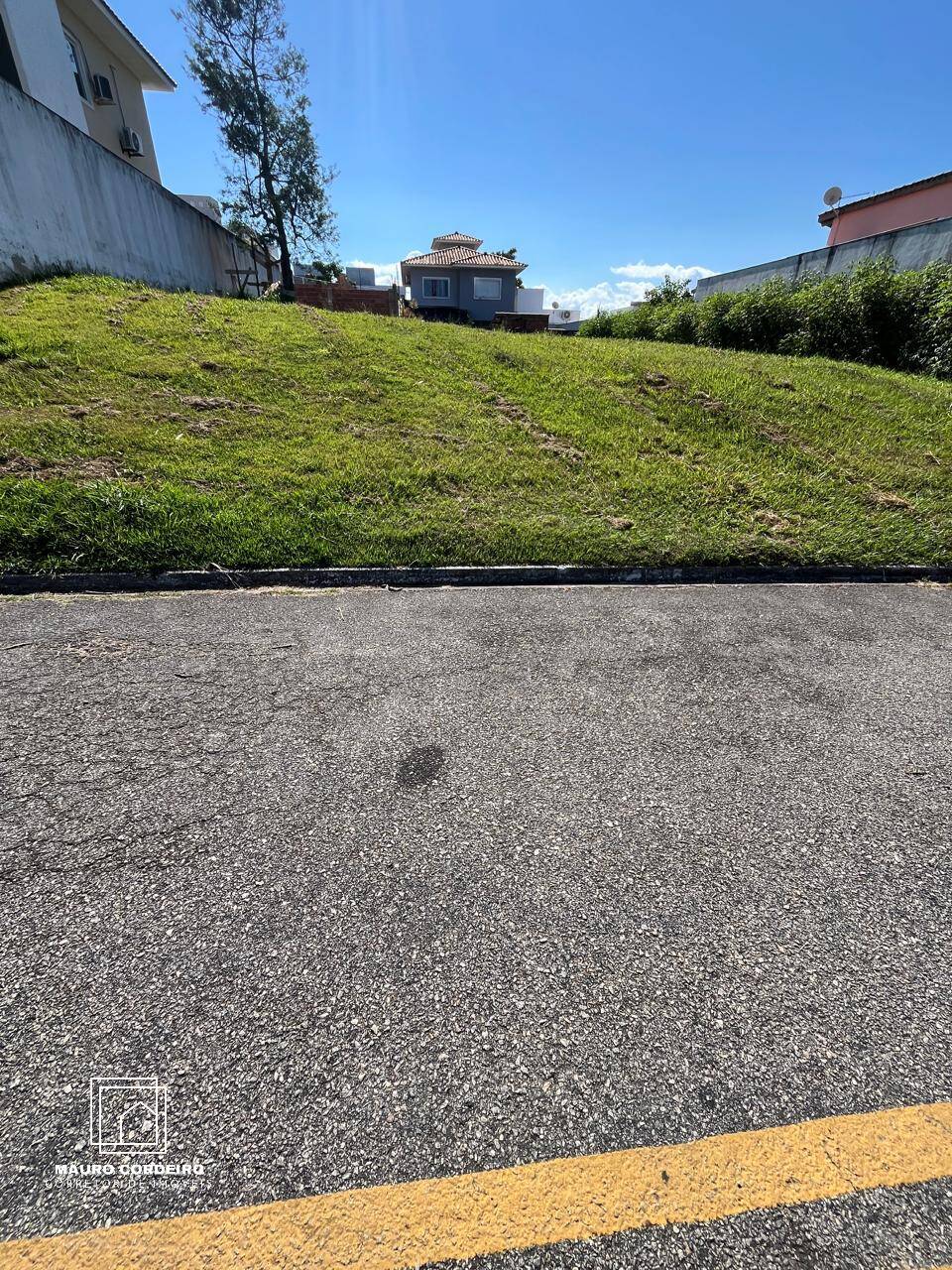 Terreno, 300 m² - Foto 1