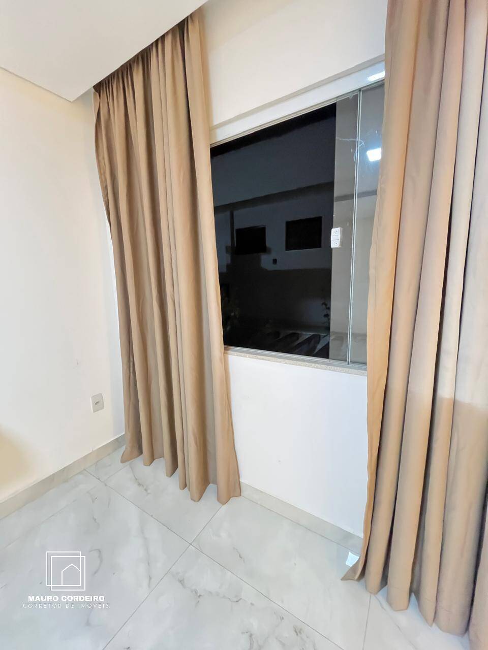 Casa, 4 quartos, 248 m² - Foto 23
