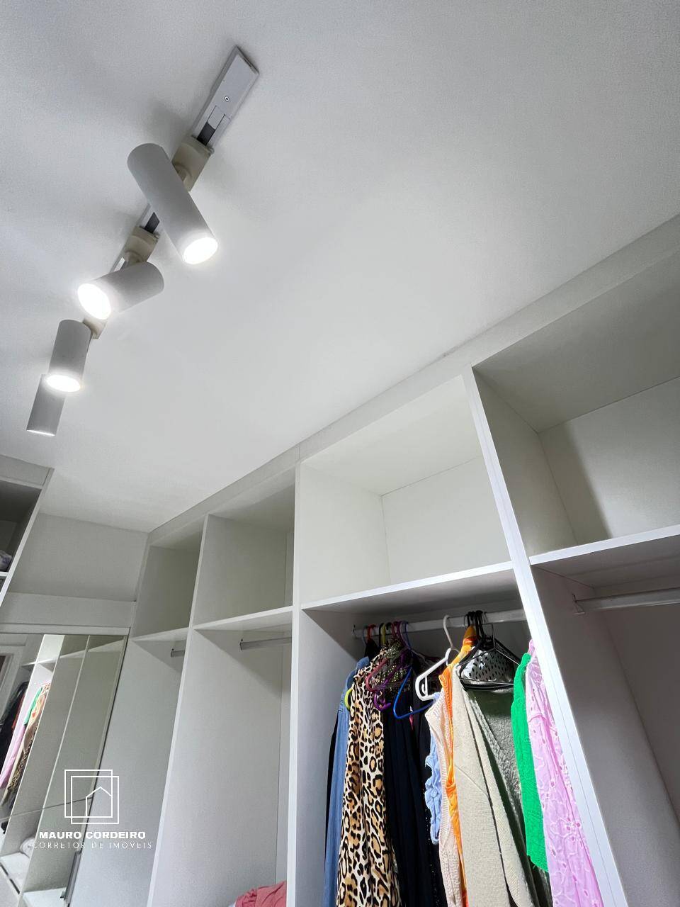Casa, 4 quartos, 248 m² - Foto 24