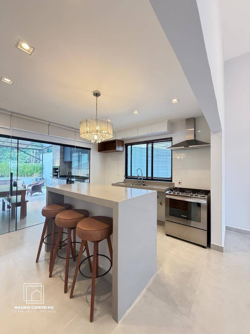 Casa, 3 quartos, 201 m² - Foto 4