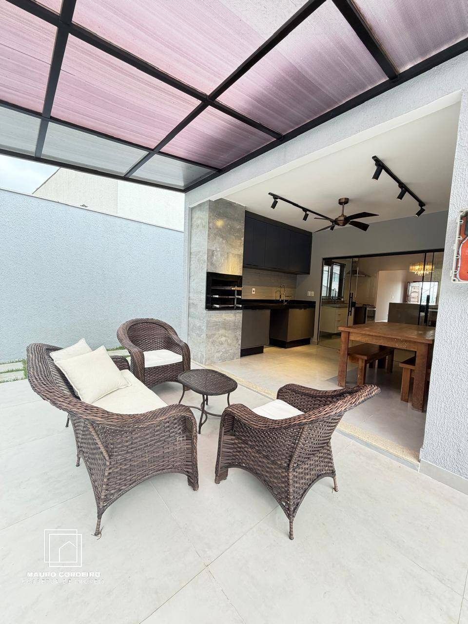 Casa, 3 quartos, 201 m² - Foto 9